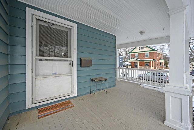 6124 Clephane Avenue, Cincinnati, OH 45227