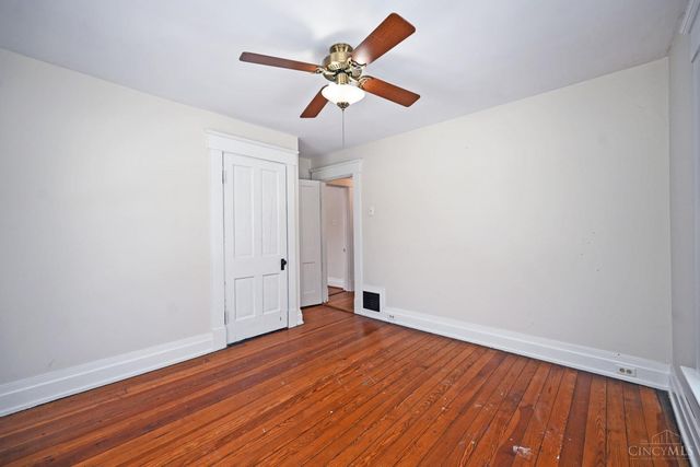 6124 Clephane Avenue, Cincinnati, OH 45227