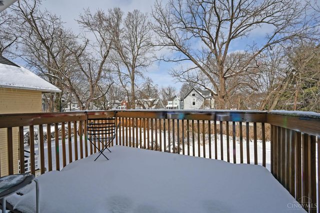 6124 Clephane Avenue, Cincinnati, OH 45227