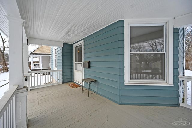 6124 Clephane Avenue, Cincinnati, OH 45227