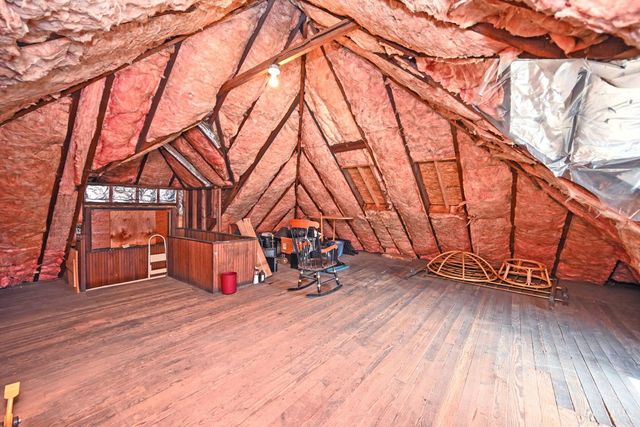 6124 Clephane Avenue, Cincinnati, OH 45227