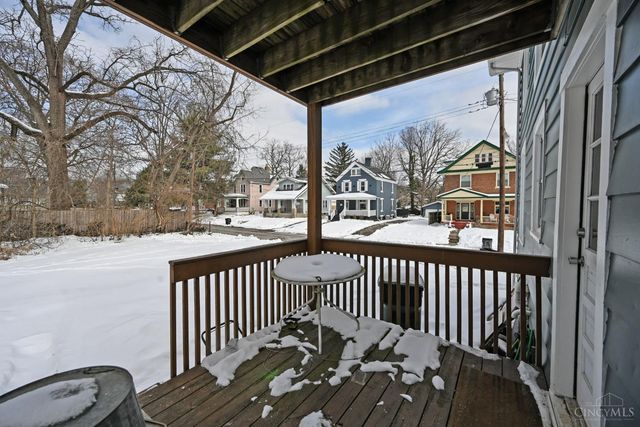 6124 Clephane Avenue, Cincinnati, OH 45227