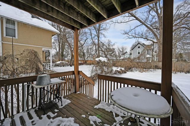 6124 Clephane Avenue, Cincinnati, OH 45227