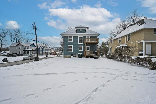 6124 Clephane Avenue, Cincinnati, OH 45227