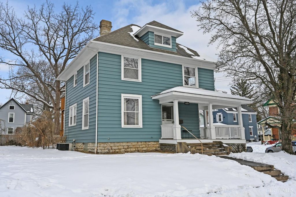 6124 Clephane Avenue, Cincinnati, OH 45227