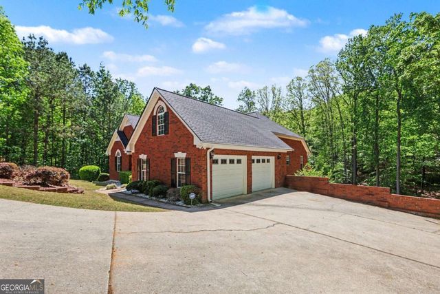 2540 Thornecreek Drive, Douglasville, GA 30135