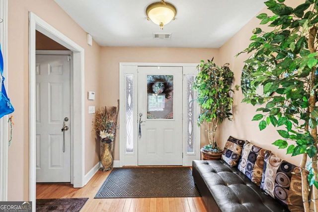 2540 Thornecreek Drive, Douglasville, GA 30135