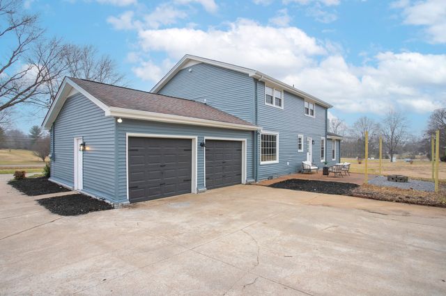 1005 Longview Dr, Hendersonville, TN 37075