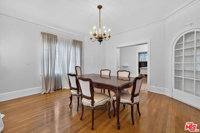 2215 W 21st Street, Los Angeles, CA 90018
