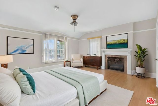 2215 W 21st Street, Los Angeles, CA 90018