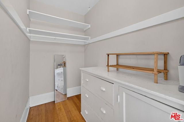 2215 W 21st Street, Los Angeles, CA 90018