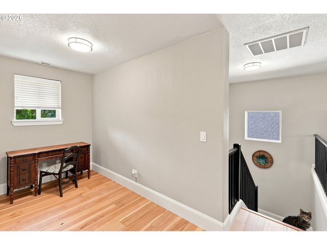 229 FINNEYS Ave, Molalla, OR 97038