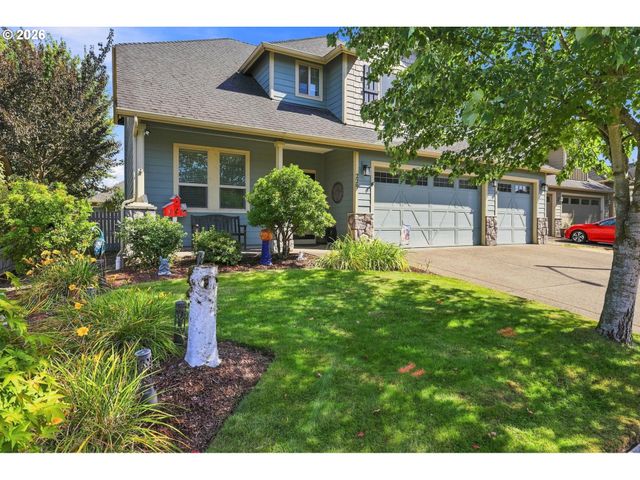 229 FINNEYS Ave, Molalla, OR 97038