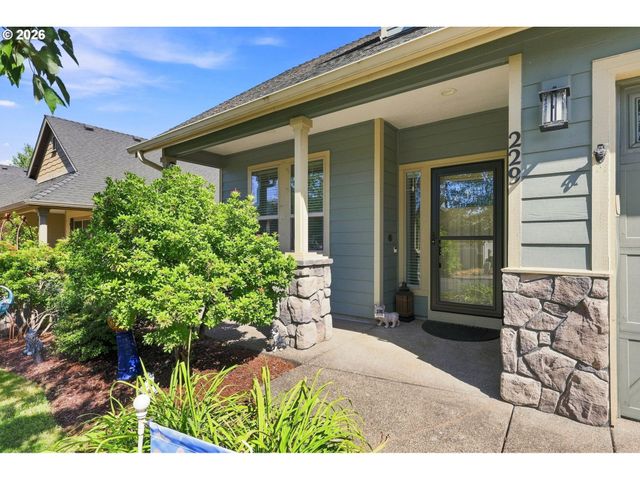 229 FINNEYS Ave, Molalla, OR 97038