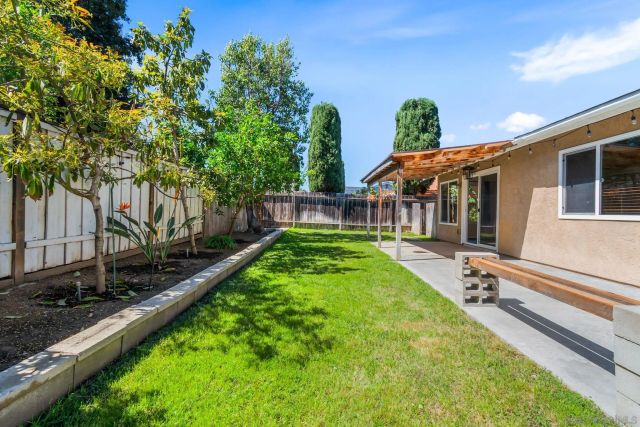 4621 Avery St, Oceanside, CA 92057