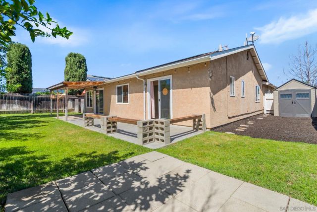 4621 Avery St, Oceanside, CA 92057