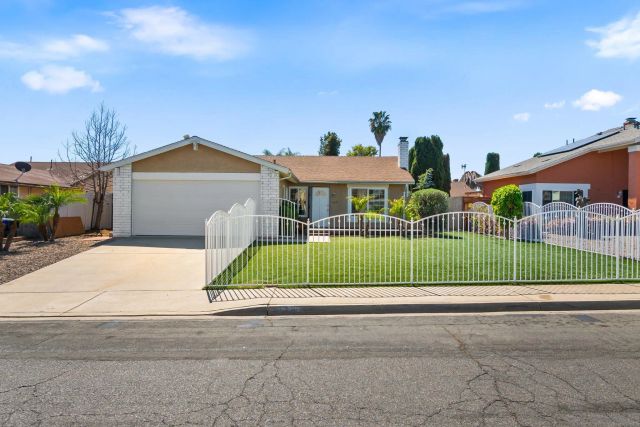 4621 Avery St, Oceanside, CA 92057