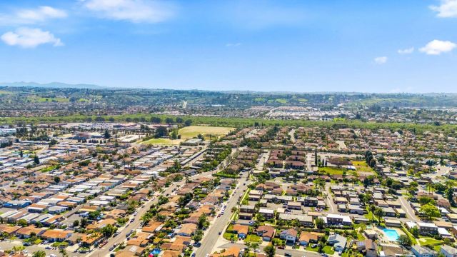 4621 Avery St, Oceanside, CA 92057