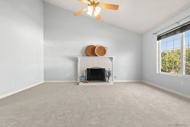 4621 Avery St, Oceanside, CA 92057