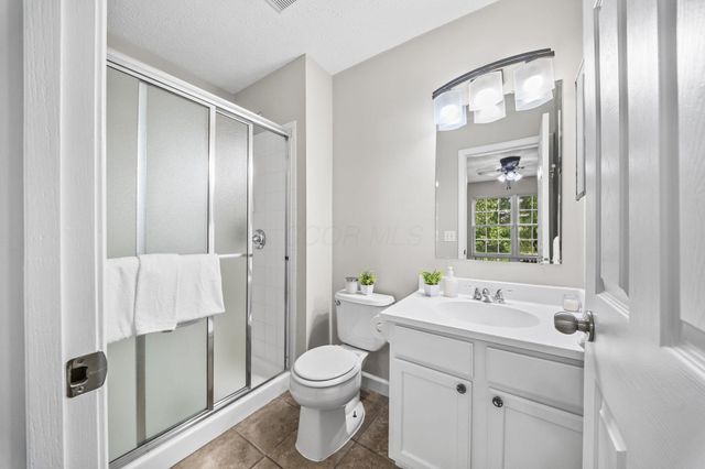 157 Feathertip Lane, Lewis Center, OH 43035