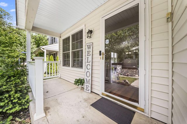 157 Feathertip Lane, Lewis Center, OH 43035