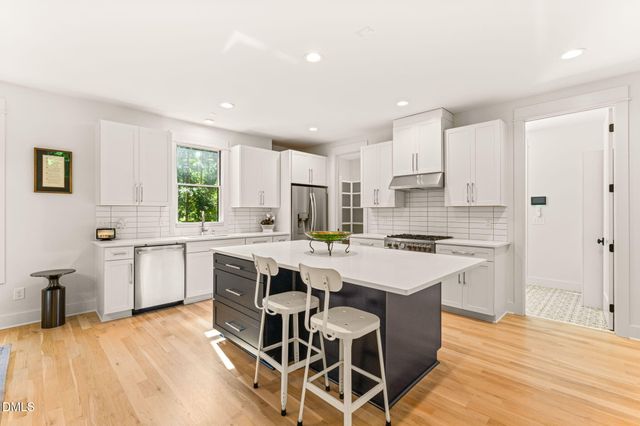 565 Erwin Road, Durham, NC 27707