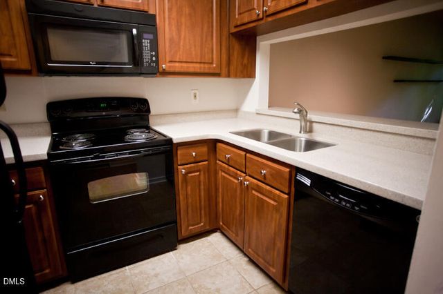 710 Martin Luther King Jr Boulevard Unit 7, Chapel Hill, NC 27514