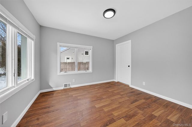 68 Champlain Street, Port Jefferson Station, NY 11776