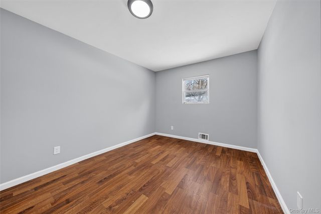 68 Champlain Street, Port Jefferson Station, NY 11776