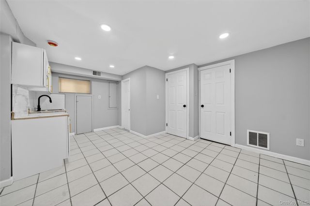 68 Champlain Street, Port Jefferson Station, NY 11776