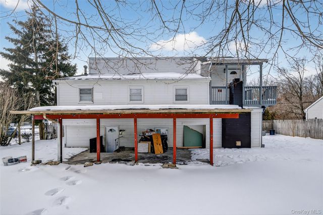 68 Champlain Street, Port Jefferson Station, NY 11776