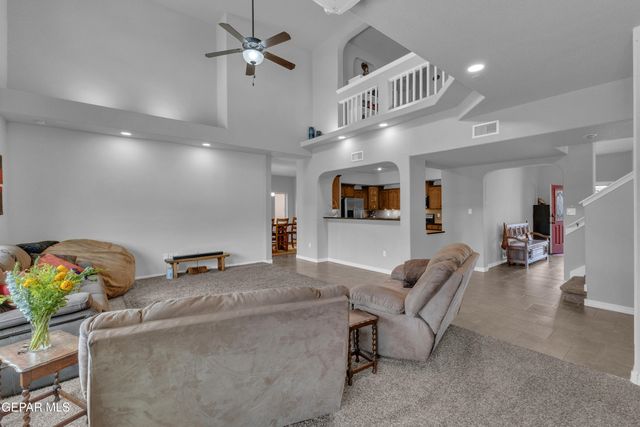 14585 SPANISH POINT Drive, El Paso, TX 79938