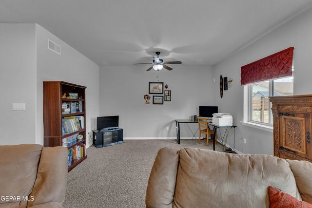 14585 SPANISH POINT Drive, El Paso, TX 79938