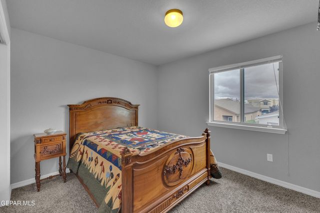 14585 SPANISH POINT Drive, El Paso, TX 79938