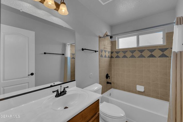 14585 SPANISH POINT Drive, El Paso, TX 79938