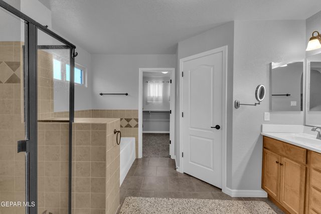 14585 SPANISH POINT Drive, El Paso, TX 79938