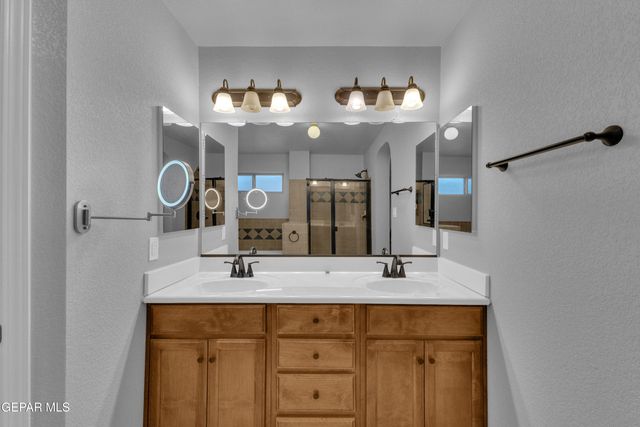 14585 SPANISH POINT Drive, El Paso, TX 79938