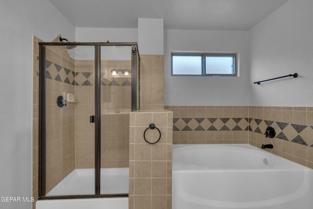 14585 SPANISH POINT Drive, El Paso, TX 79938