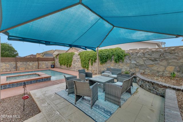 14585 SPANISH POINT Drive, El Paso, TX 79938