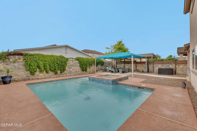 14585 SPANISH POINT Drive, El Paso, TX 79938