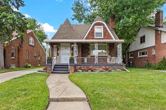 15903 Saint Marys Street, Detroit, MI 48227
