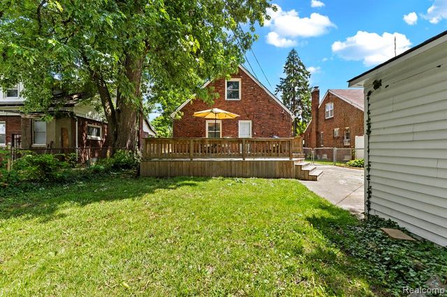15903 Saint Marys Street, Detroit, MI 48227