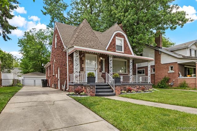 15903 Saint Marys Street, Detroit, MI 48227