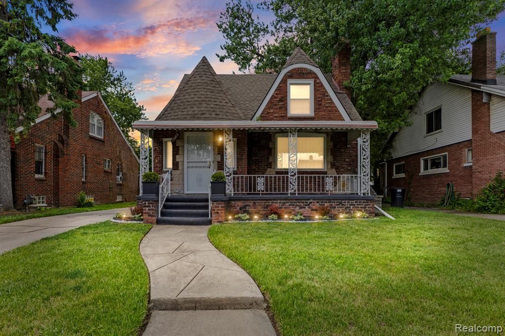 15903 Saint Marys Street, Detroit, MI 48227