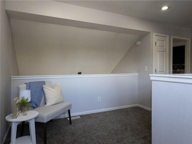 520 N John Doy Court, Lawrence, KS 66049