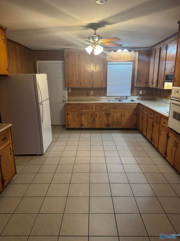 2728 Clayton Drive B, Huntsville, AL 35810