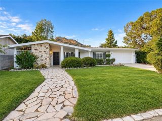 1420 Belleau Road, Glendale, CA 91206