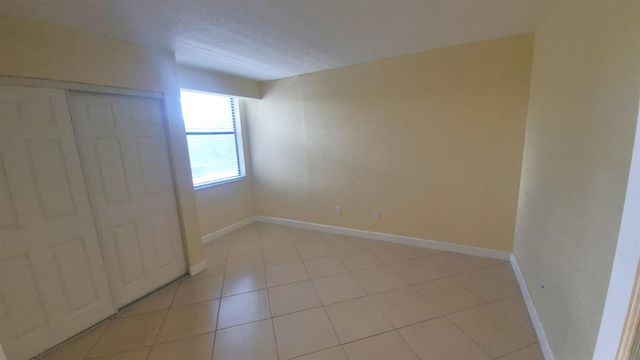 820 Lavers Circle G409, Delray Beach, FL 33444