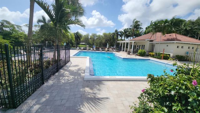820 Lavers Circle G409, Delray Beach, FL 33444
