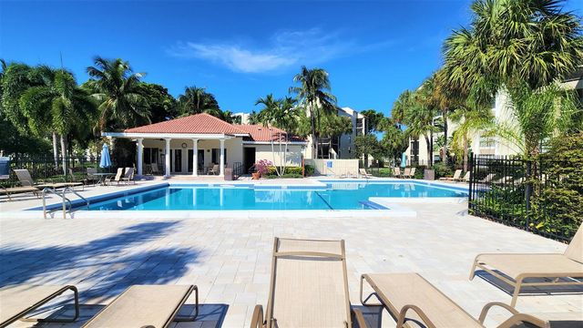 820 Lavers Circle G409, Delray Beach, FL 33444